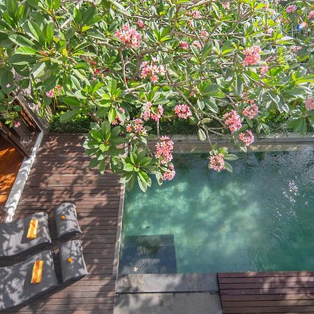 Canggu Circle Villa By Ini Vie Hospitality Eksteriør bilde