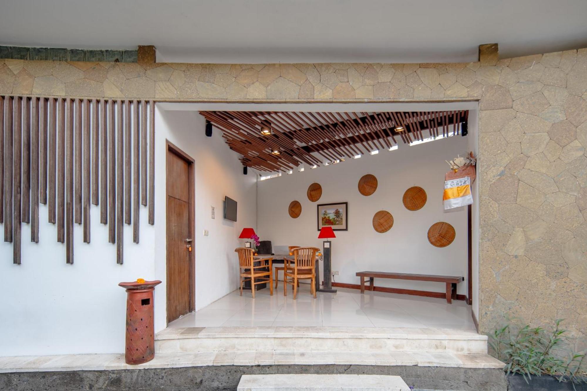 Canggu Circle Villa By Ini Vie Hospitality Eksteriør bilde