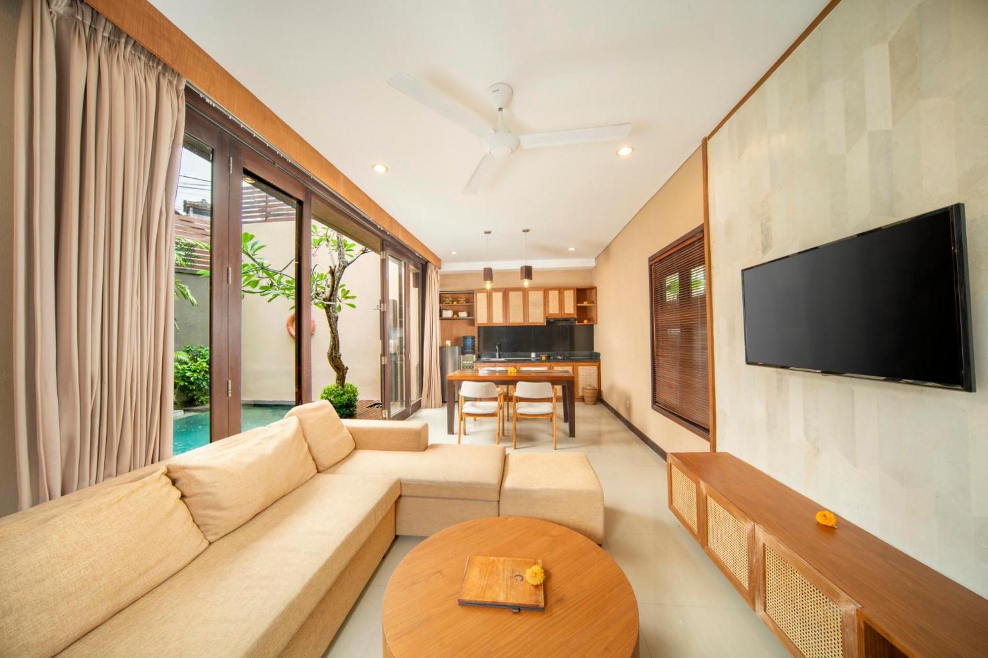 Canggu Circle Villa By Ini Vie Hospitality Eksteriør bilde